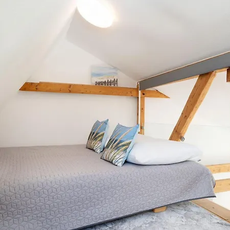 Elly'S Luetten Leuchtturm Ost Lägenhet